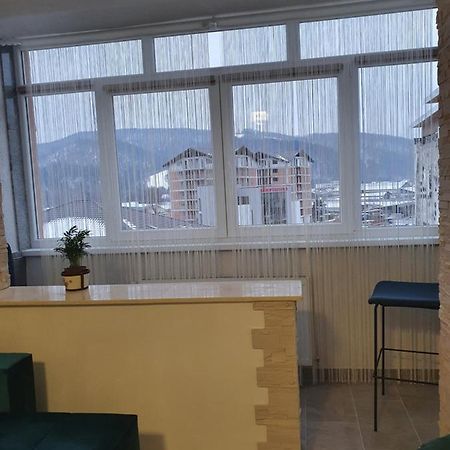 Apartament Tiron In Centru Orasului Gura Humorului Exterior foto