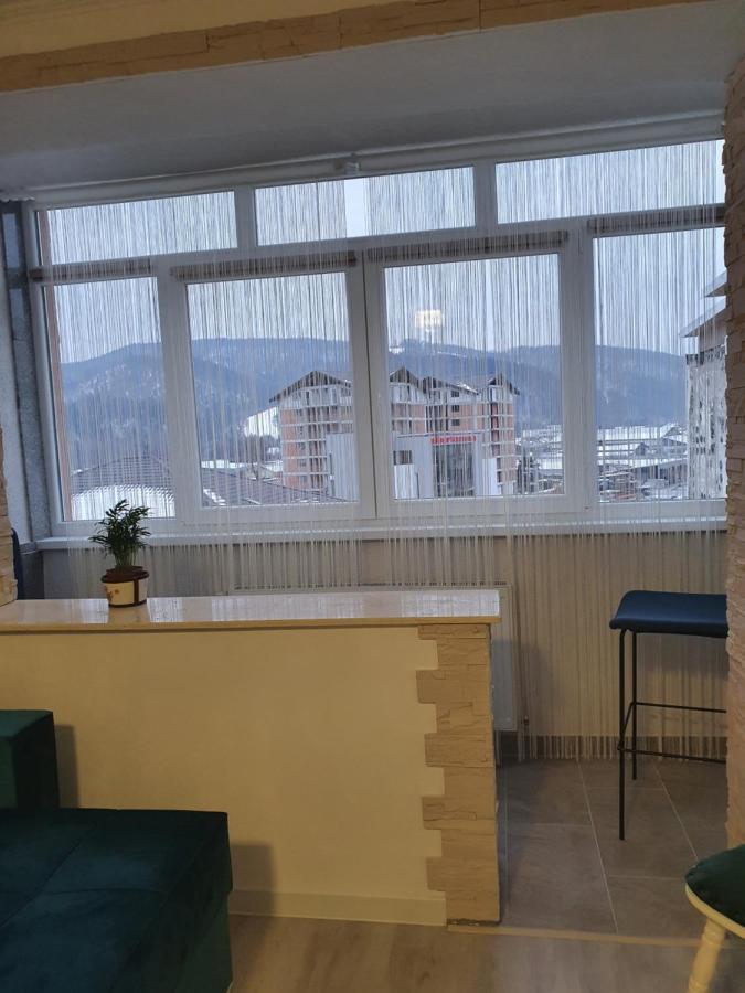Apartament Tiron In Centru Orasului Gura Humorului Exterior foto